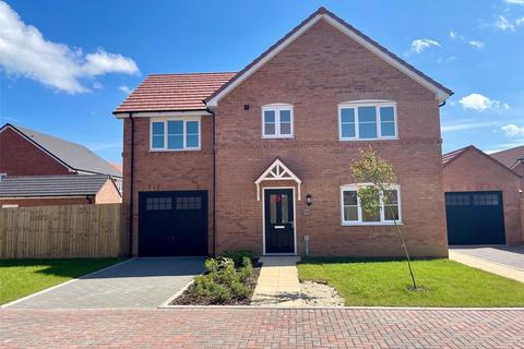 4 bedroom detached house for sale, Hedges Drive, Grimsby DN36