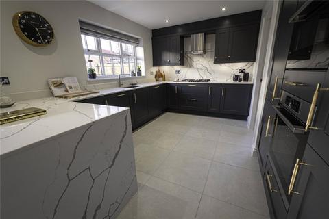 3 bedroom semi-detached house for sale, EastMoor Lane, Leeds LS16