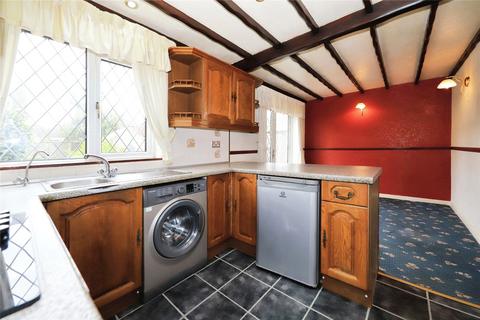 3 bedroom semi-detached house for sale, Gainsborough Drive, Staffordshire WV6