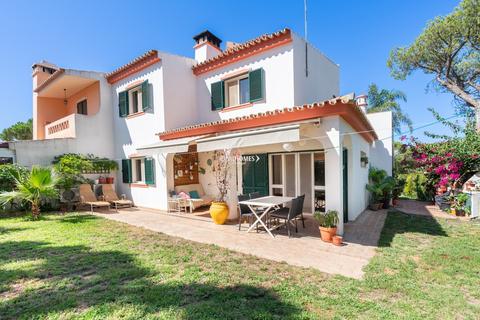 4 bedroom villa, Quarteira,  Algarve