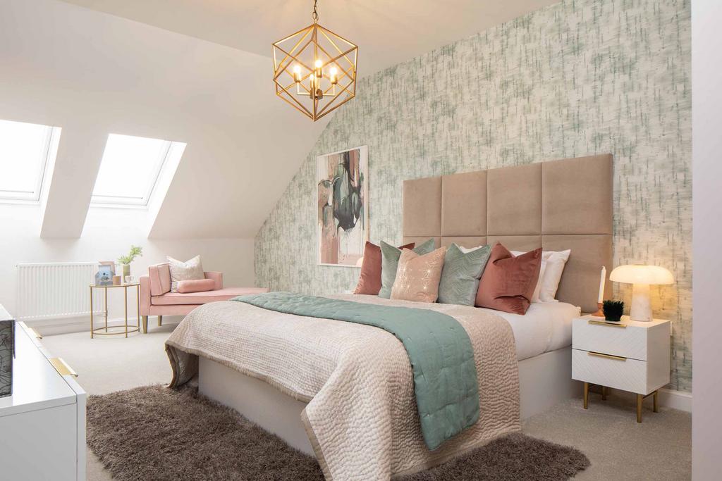 Woodcote Main bedroom H814601 Linmere