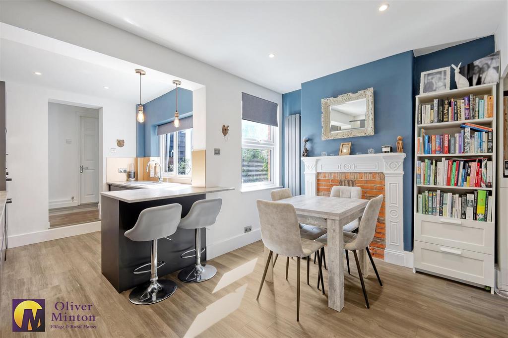 Kitchen / dining room