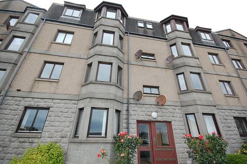 2 bedroom flat to rent, Erroll Street, City Centre, Aberdeen, AB24