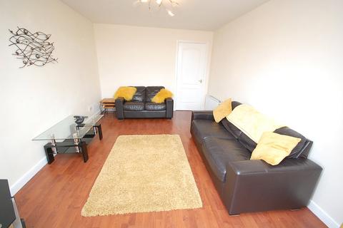 2 bedroom flat to rent, Erroll Street, City Centre, Aberdeen, AB24