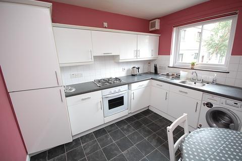 2 bedroom flat to rent, Erroll Street, City Centre, Aberdeen, AB24