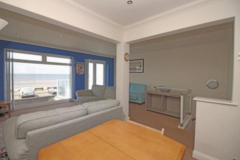 2 bedroom terraced house for sale, Rossall Promenade, Thornton-Cleveleys, Lancashire, FY5