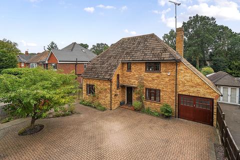 4 bedroom detached house for sale, Church Road West,  Farnborough , GU14