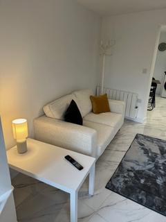 2 bedroom terraced house to rent, Hill Street, Raunds NN9