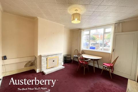 3 bedroom townhouse for sale, Bartholomew Road, Stoke-On-Trent ST3