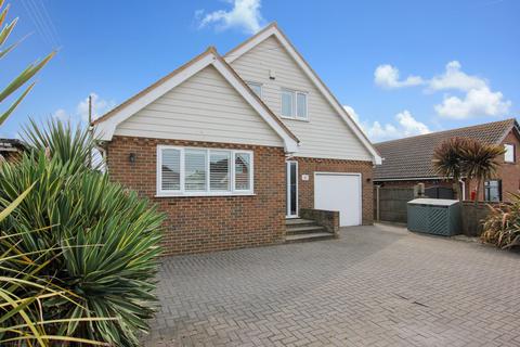 4 bedroom detached house for sale, Hardy Road, New Romney TN28