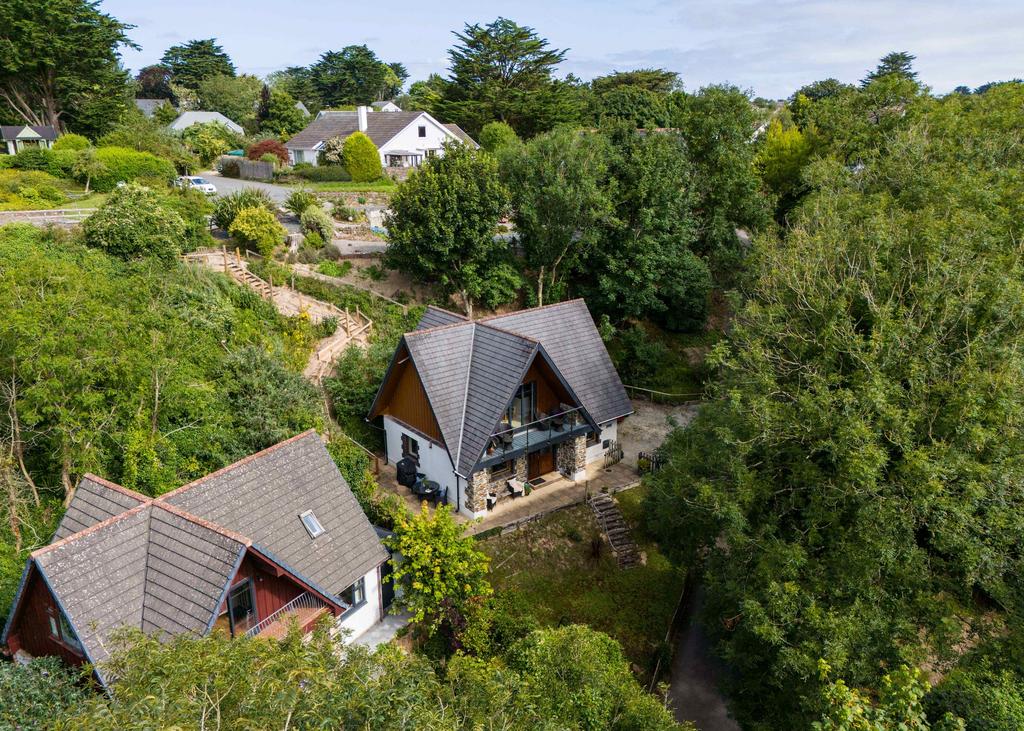 Alpine Lodge