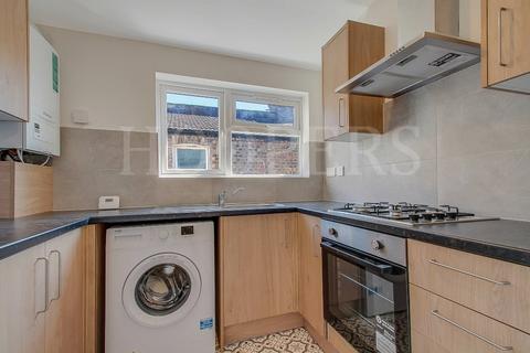 2 bedroom flat for sale, Oldfield Road, London, NW10