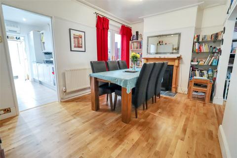 30 Bellotts Road, Bath, BA2 3RT