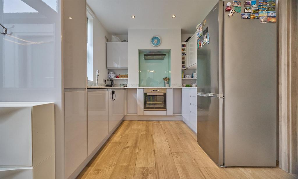 Refitted Rear Dining Kitchen