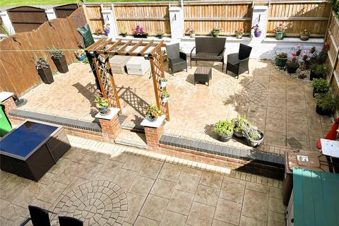 15 Dane Bank, Middleton, Manchester, M24 2RL