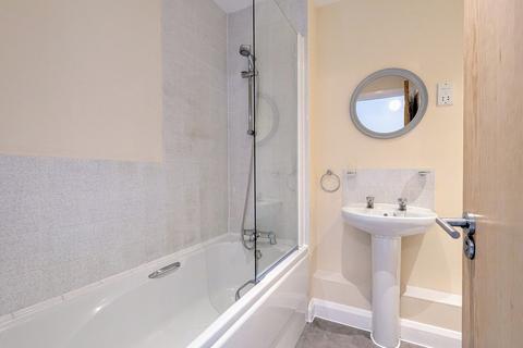 19 Cavan Way, Broughton, Milton Keynes, MK10 9NG