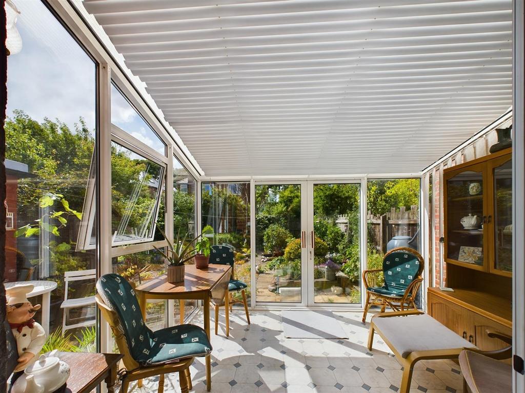 Sunroom.jpg