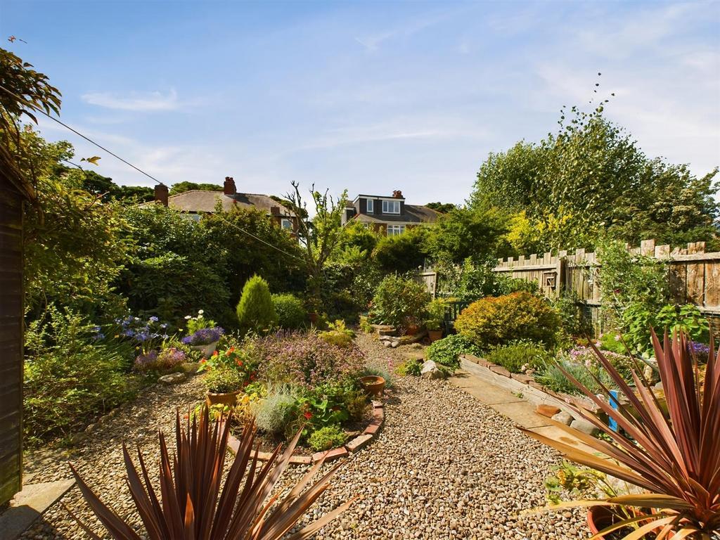 Garden 1.jpg