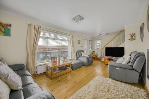 144 Heol Aneurin, Caerphilly, CF83 2PF