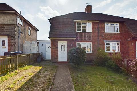 34 Parkway, New Addington, Croydon, CR0 0LA