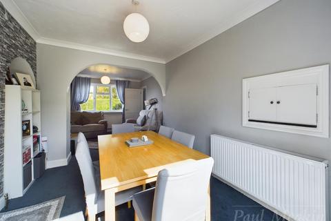 34 Parkway, New Addington, Croydon, CR0 0LA