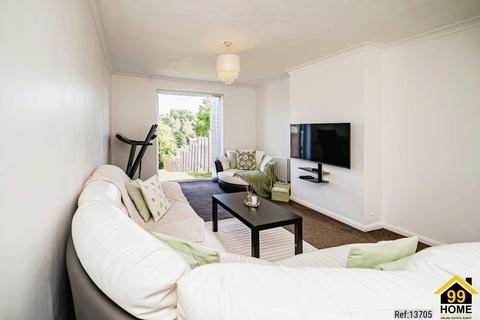 7 Burnham Close, High Wycombe, HP12 3UX