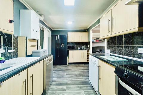 61 Clos Ogney, Llantwit Major, CF61 2SN