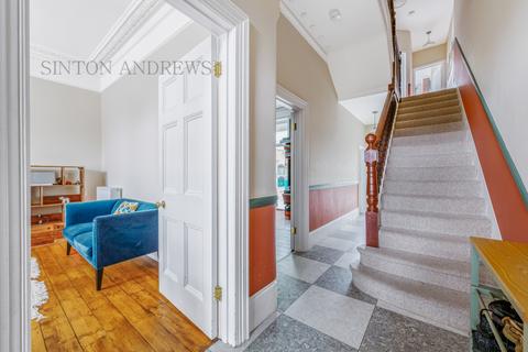 45 Warwick Road, London, W5 5PZ