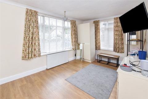 8 Albury Avenue, Bexleyheath, DA7 4SJ