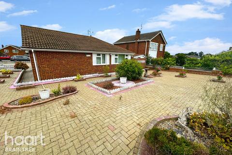 3 bedroom bungalow for sale, Beaufort Gardens, Braintree