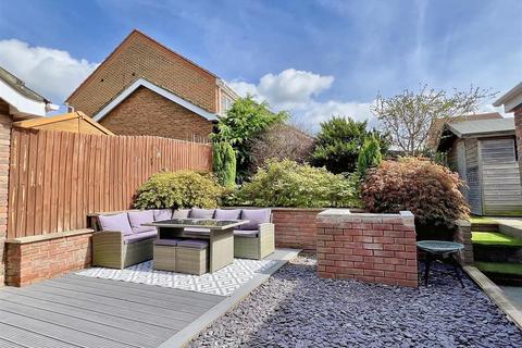 3 bedroom detached house for sale, Beaulieu Drive, Stone Cross, Pevensey