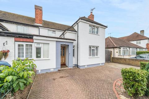 4 bedroom semi-detached house for sale, Meadfield Road, Langley, Berkshire, SL3