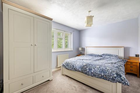 3 Athelstan Close, Worth, Crawley, RH10 7RB