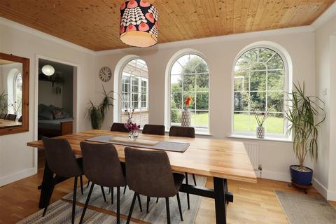 8 Ox Close, Stamford Bridge, York, YO41 1JW