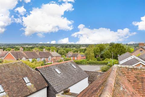 2 bedroom flat for sale, High Street, Tenterden, Kent