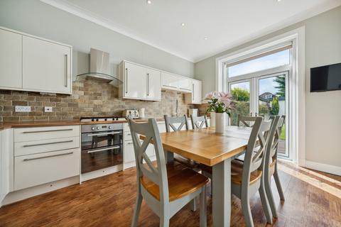 36 First Avenue, Glasgow, G44 3UB