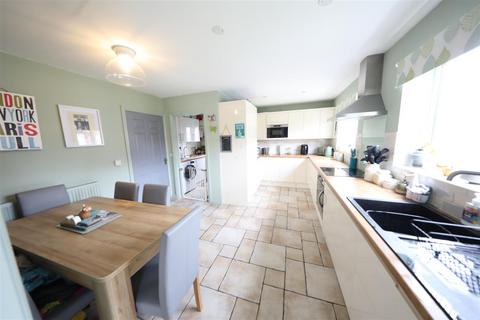 4 Marshall Way, Hedon, Hull, HU12 8GD