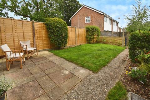 8 Abbotswood Close, Romsey, SO51 7TW