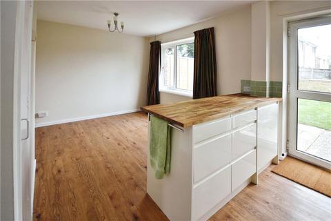 8 Abbotswood Close, Romsey, SO51 7TW