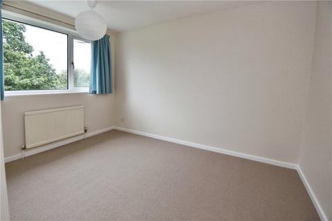 8 Abbotswood Close, Romsey, SO51 7TW