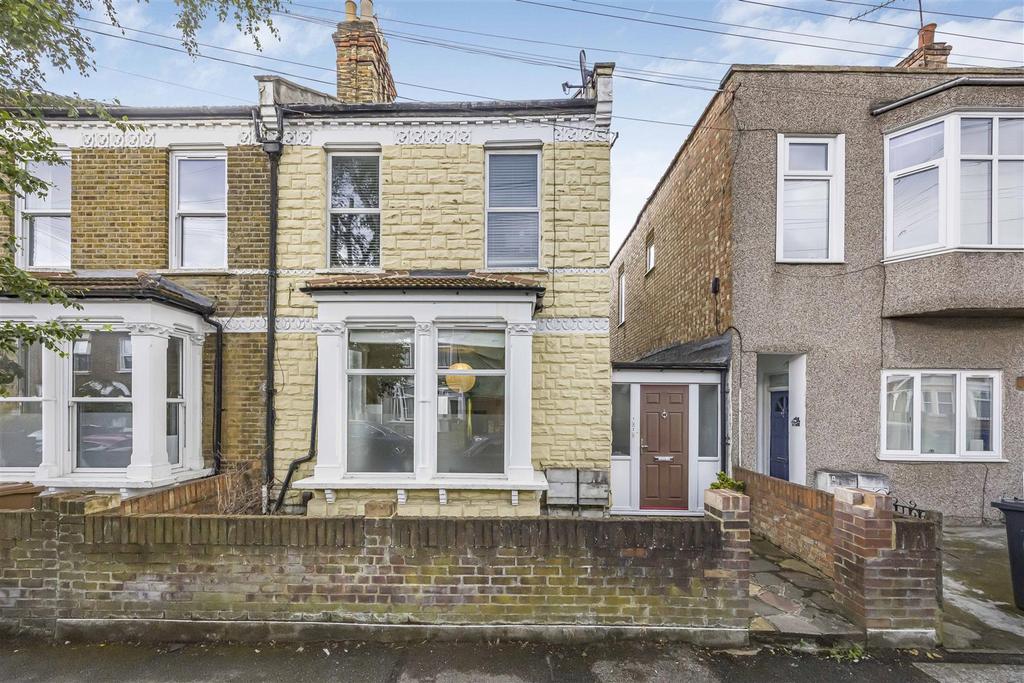 Flat 1, 102, Dawlish Road -015.jpg