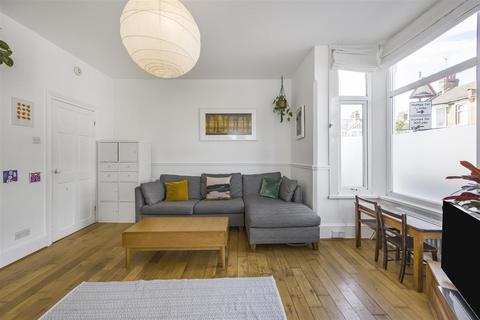 Flat 1, 102 Dawlish Road, London, E10 6QW