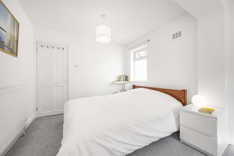 Flat 1, 102 Dawlish Road, London, E10 6QW