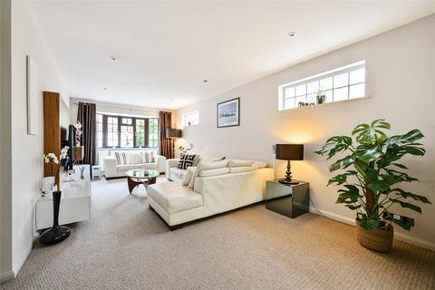 4 bedroom detached house for sale, Ambleside Road, Surrey GU18