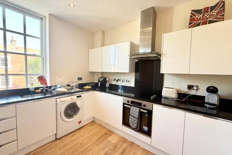 3 bedroom flat to rent, Oxford Street, Nottingham, Nottinghamshire, NG1 5BH