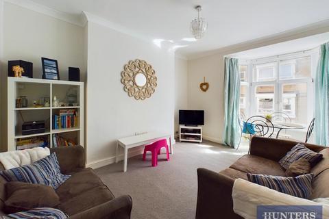 2 bedroom flat for sale, Melville Terrace, Filey