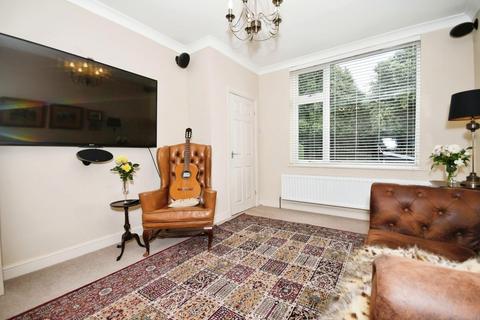 41 Doe Royd Lane, Sheffield, S5 8GH