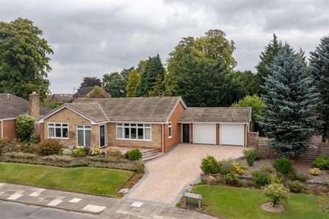 3 bedroom detached bungalow for sale, Meadow Rise, Darlington DL3