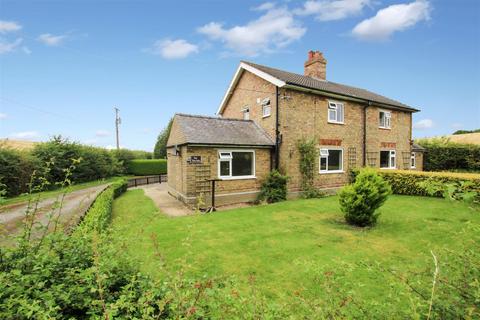 2 bedroom cottage for sale, Kelstern Road, Louth LN11