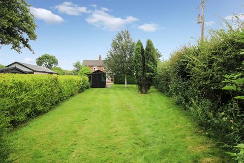 2 bedroom cottage for sale, Kelstern Road, Louth LN11